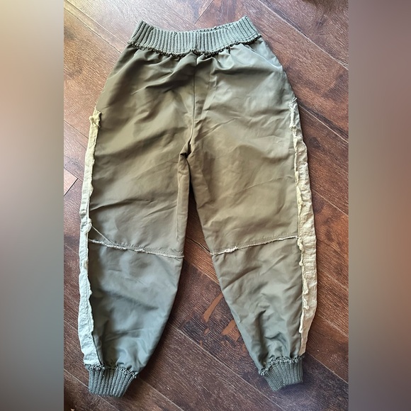 Zara Cargo Pants - Picture 3 of 10